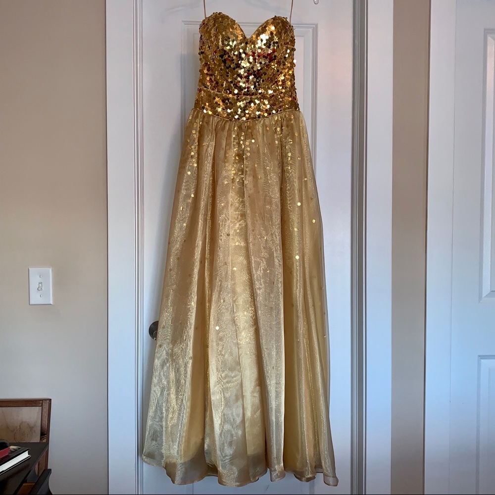 Formal Strapless Dress